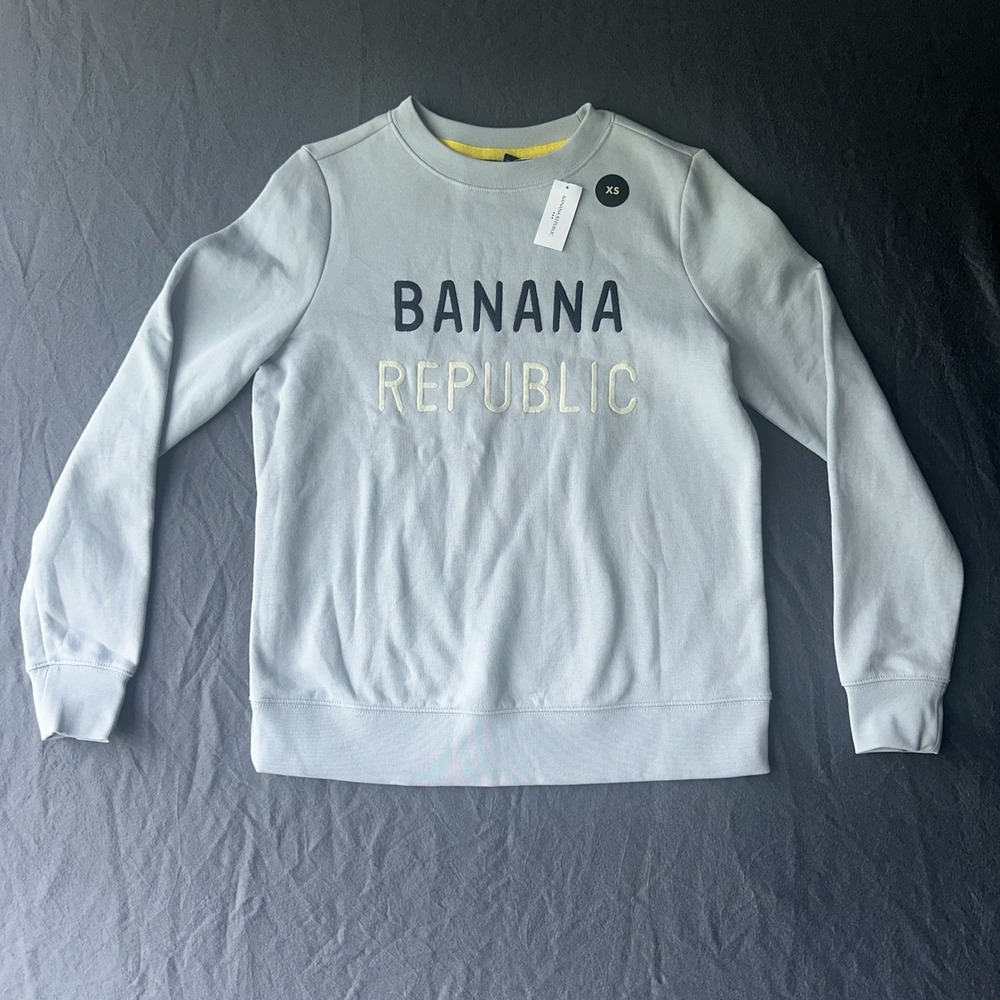 Banana‎ Republic Women's Lightblue Logo Fleece Crewneck Sweater XS NWT Preppy